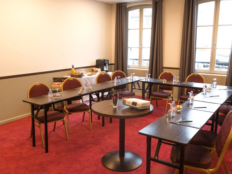 Mercure Maintenon, Maintenon, France