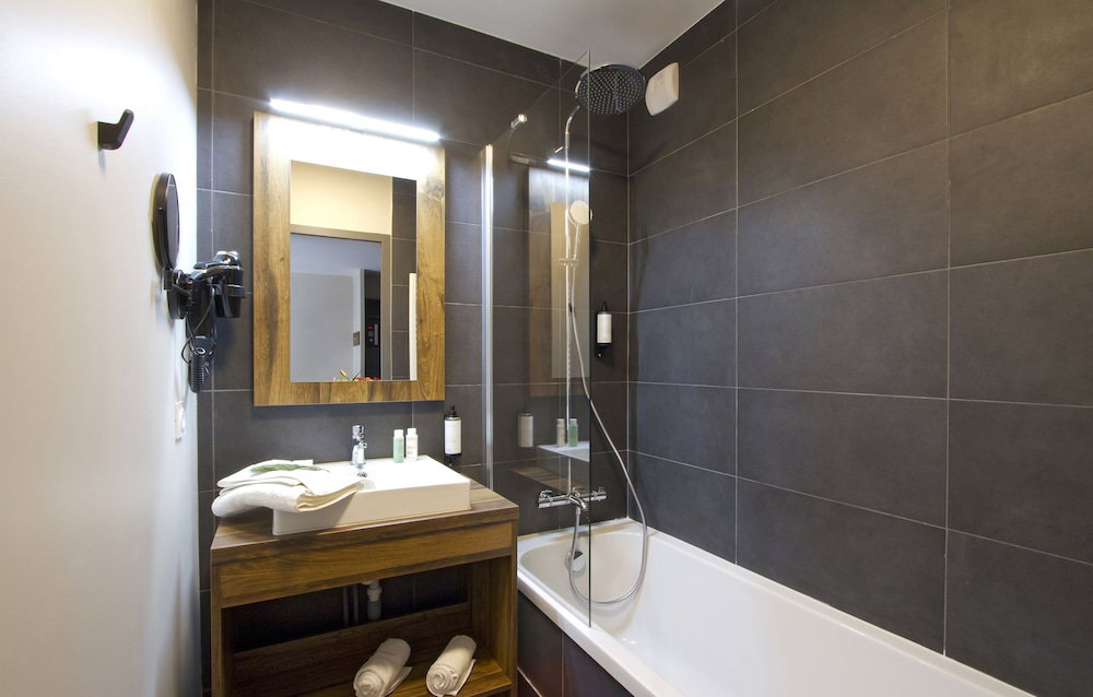 Hotel · Hôtel et Spa l’Eclose by Odalys, Huez
