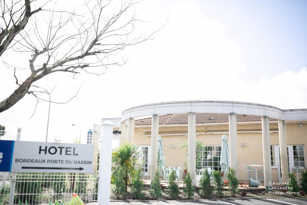 Hotel · The Originals City Hôtel Bordeaux Porte du Bassin, Gradignan