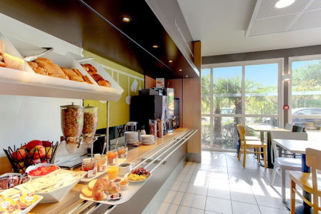 B&B Hotel Valenciennes Marly, Marly, Francia
