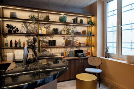 Hotel Kyriad Paris 10 Canal Saint Martin, Paris, Франция