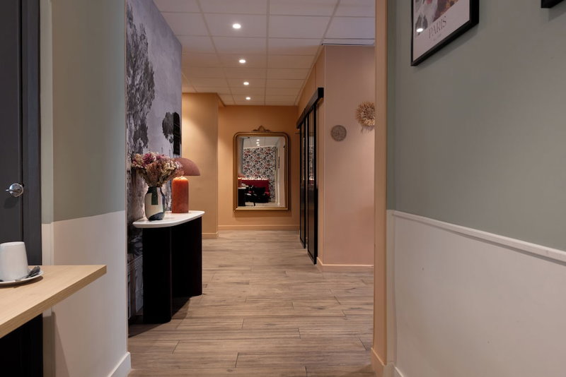 Hotel Kyriad Paris 10 Canal Saint Martin, Paris, Франция