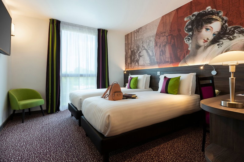 Hôtel Roi Soleil Prestige Plaisir - St Quentin, Plaisir, France