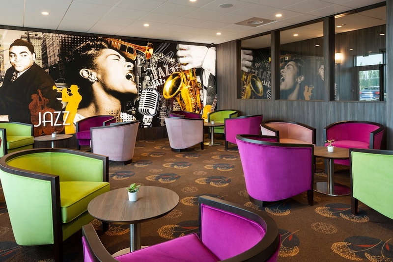 Hôtel Roi Soleil Prestige Plaisir - St Quentin, Plaisir, France