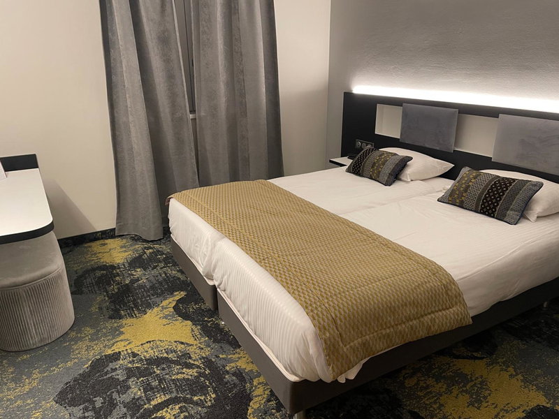 Brit Hotel, Spa & Restaurant - Colmar Est, Bischwihr, Francia