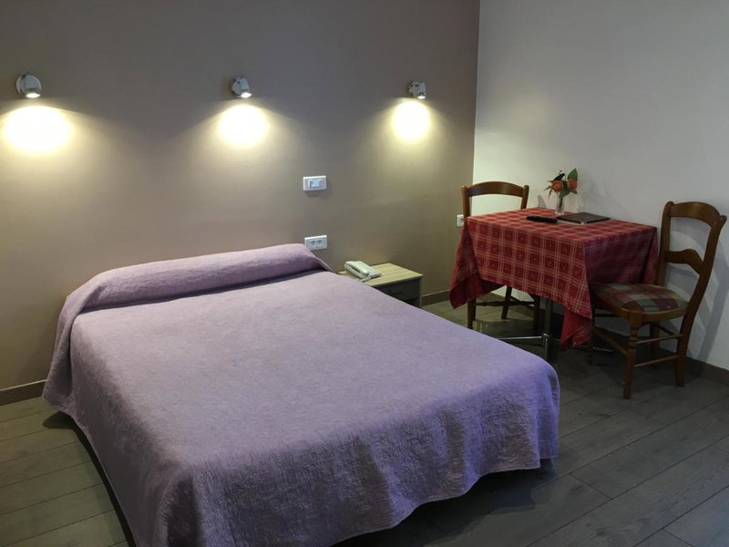 Hôtel Paris Gambetta, Paris, Frankreich