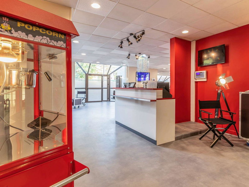 Ibis Styles Paris Saint Denis La Plaine, Saint-Denis, Francia