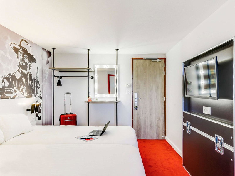 Ibis Styles Paris Saint Denis La Plaine, Saint-Denis, Francia