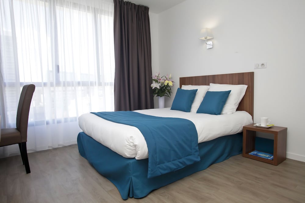 Hotel · Appart'hôtel Odalys City Campus - Paris Rueil Malmaison, Rueil-Malmaison