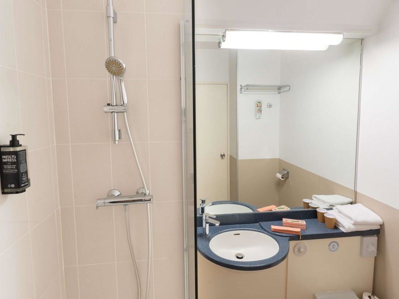 ibis Styles Angers Centre Gare, Angers, Francia