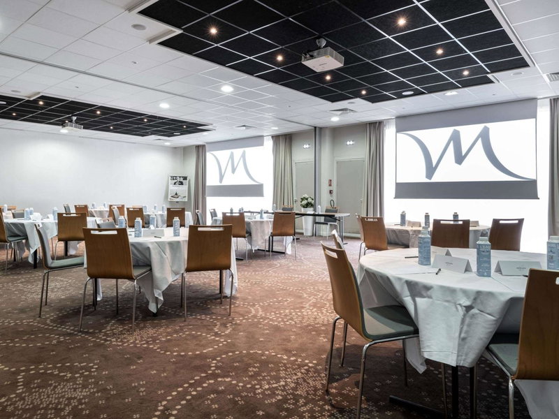 Mercure Compiègne Sud, Compiègne, France