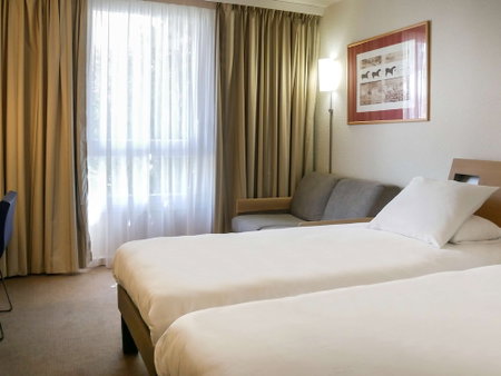 Novotel Narbonne Sud, Narbonne, Франция