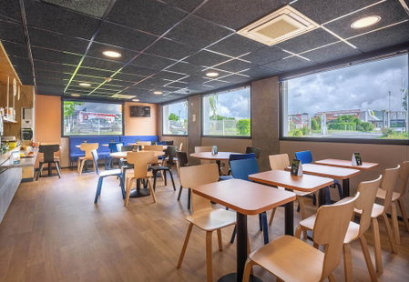 B&B HOTEL Châteauroux A20 L'Occitane, Deols, France
