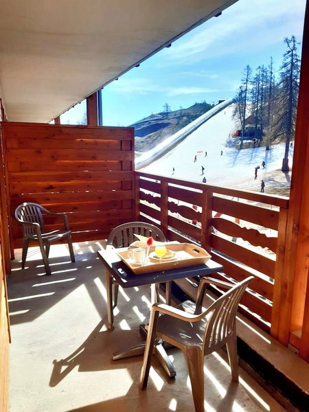 Adonis Valberg, Guillaumes, France