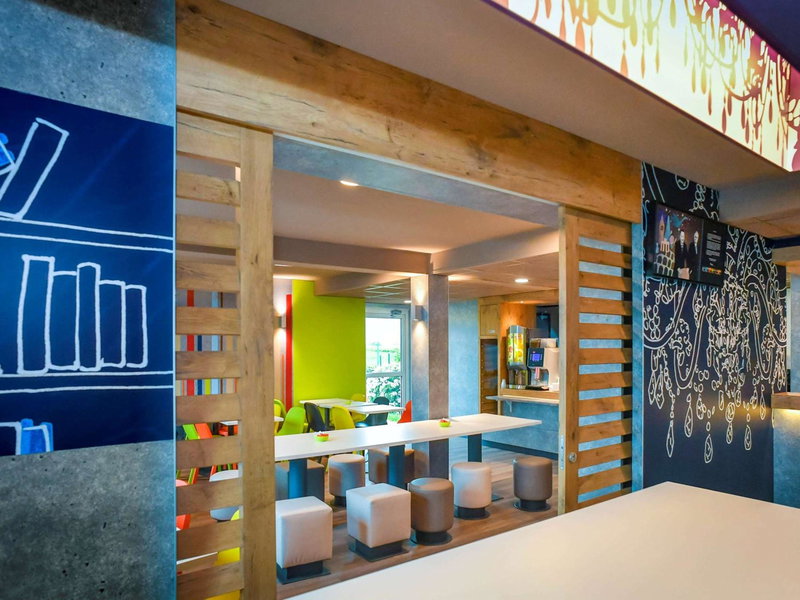 ibis budget Coutances, Coutances, France