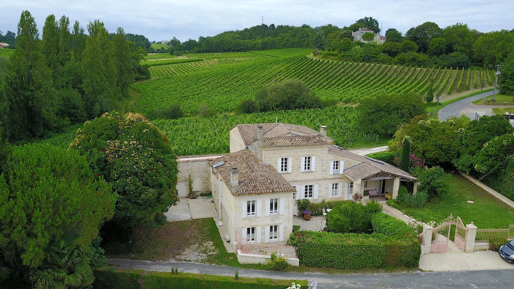 Hotel · La Closerie de Fronsac, Saint-Michel-de-Fronsac