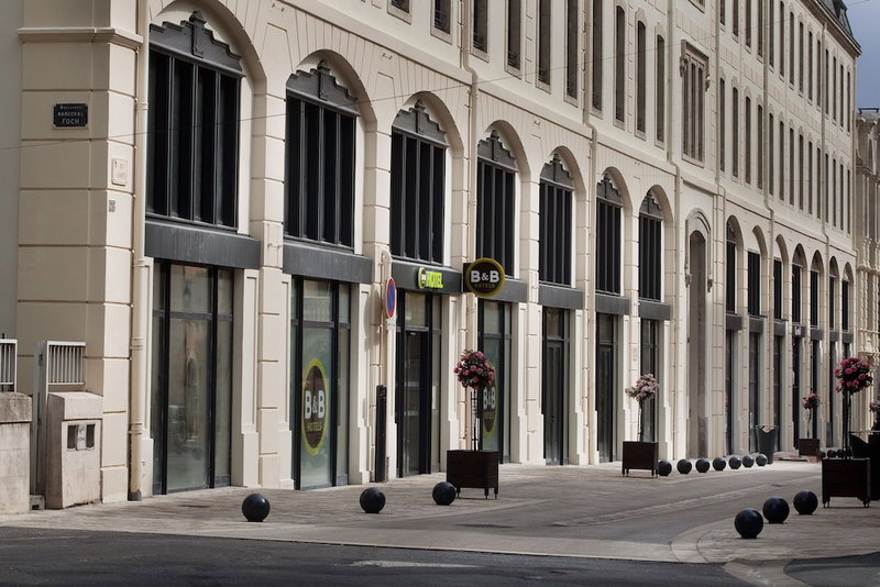 B&B HOTEL Castres Centre Gambetta, Castres, Francia