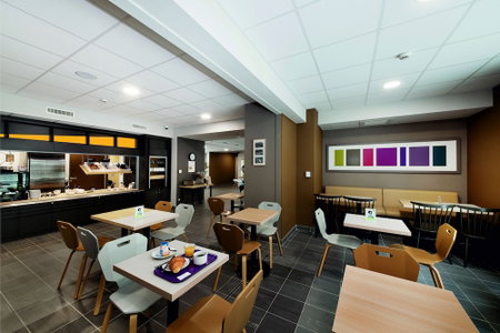 B&B HOTEL Castres Centre Gambetta, Castres, Francia