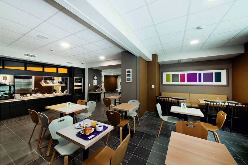 B&B HOTEL Castres Centre Gambetta, Castres, Francia