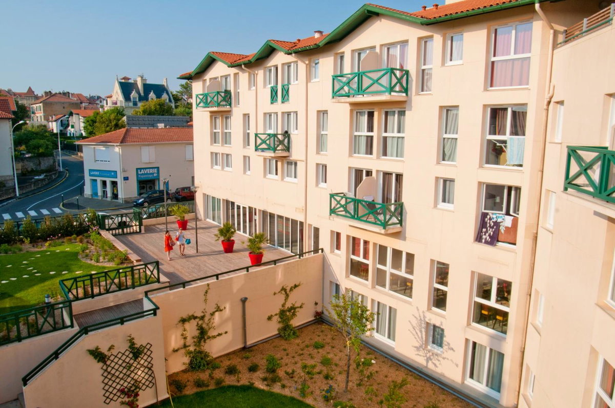 Hotel · Résidence Pierre & Vacances Premium Haguna, Biarritz
