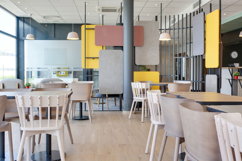 B&B HOTEL Reims Croix Blandin, Reims, France