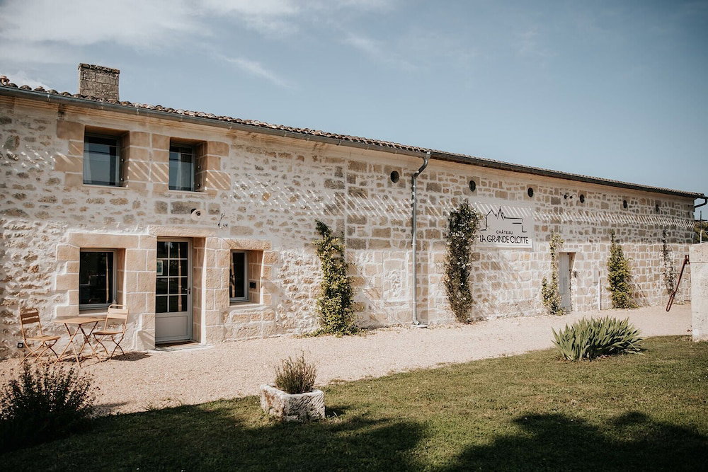 Hotel · Château La Grande Clotte, Lussac
