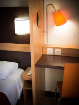 B&B HOTEL Lisieux Parc des Expositions, Lisieux, France
