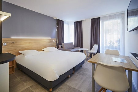 Appart'hôtel Kyriad Résidence Cabriès - Plan de Campagne, Cabries, Франция