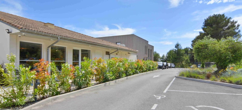 Appart'hôtel Kyriad Résidence Cabriès - Plan de Campagne, Cabries, Франция