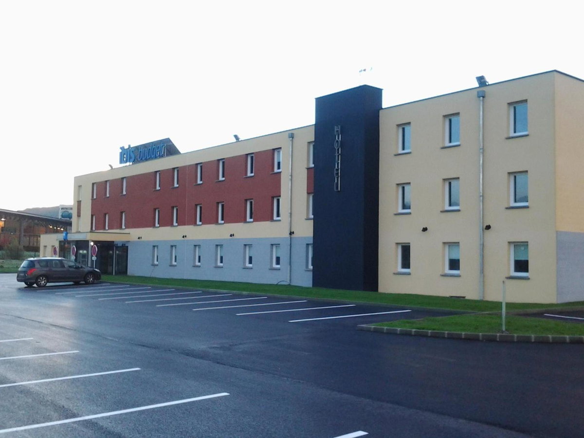 Hotel · ibis budget Givet, Givet