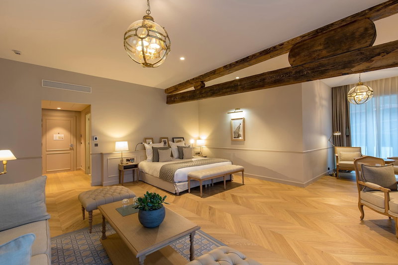 Hotel Chais Monnet & Spa, Cognac, Francia