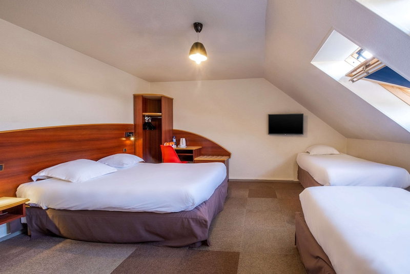 Comfort Hotel Etampes, Etampes, France