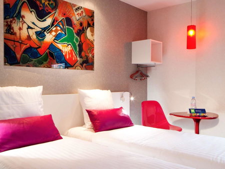 ibis Styles Blois Centre Gare, Blois, France