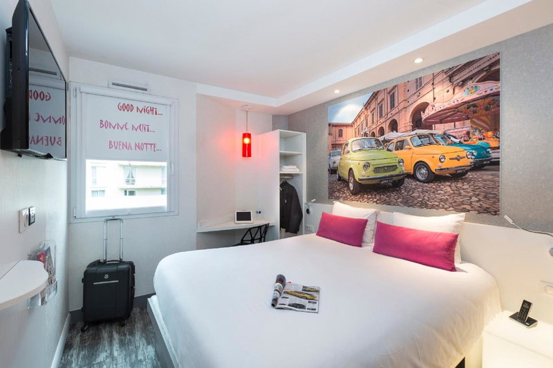 ibis Styles Blois Centre Gare, Blois, France