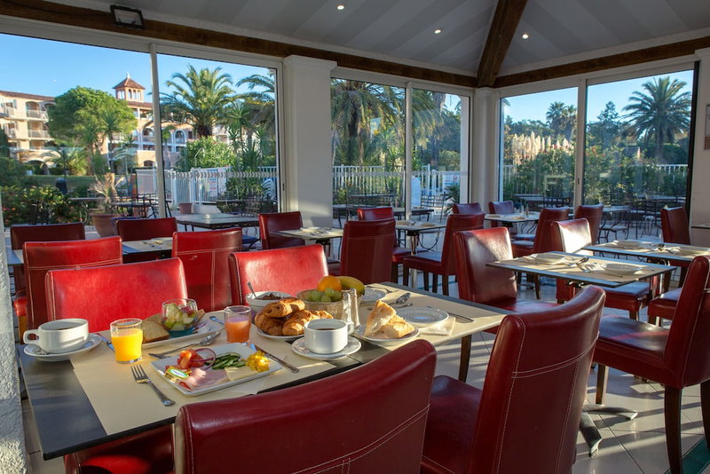 SOWELL RÉSIDENCES Les Perles du Golfe de Saint-Tropez, Grimaud, Frankreich