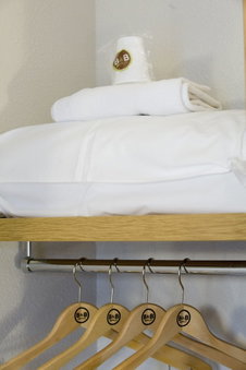 B&B HOTEL CAEN Sud, Ifs, France