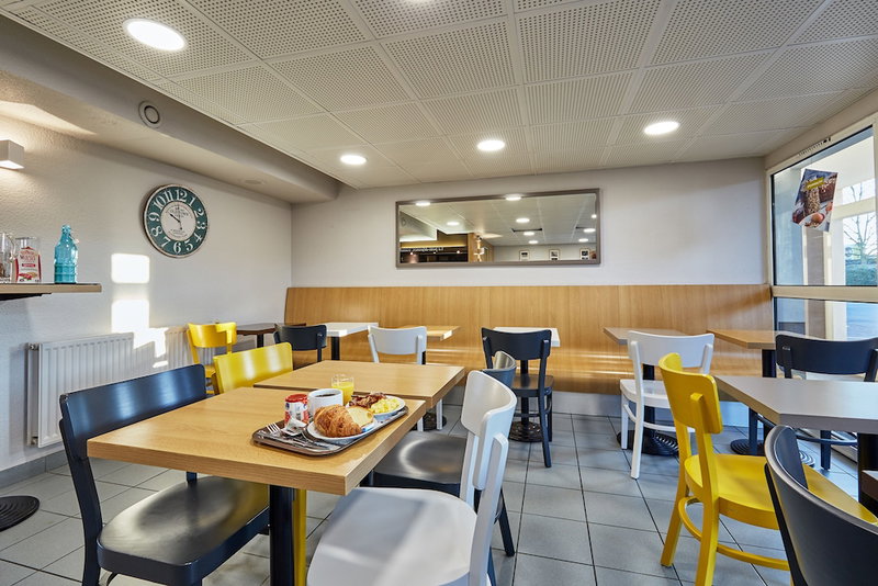 B&B HOTEL CAEN Sud, Ifs, France