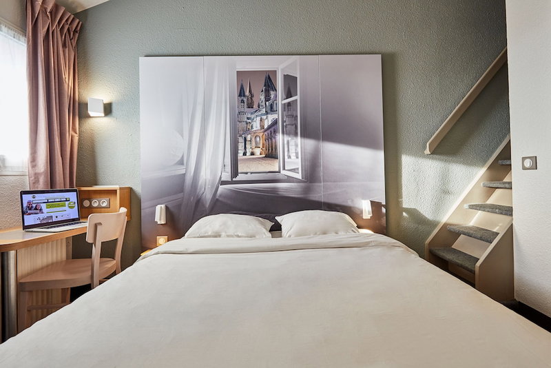 B&B HOTEL CAEN Sud, Ifs, France