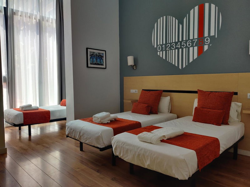 Hostal Live Natura Barcelona, Barcelona, Spain