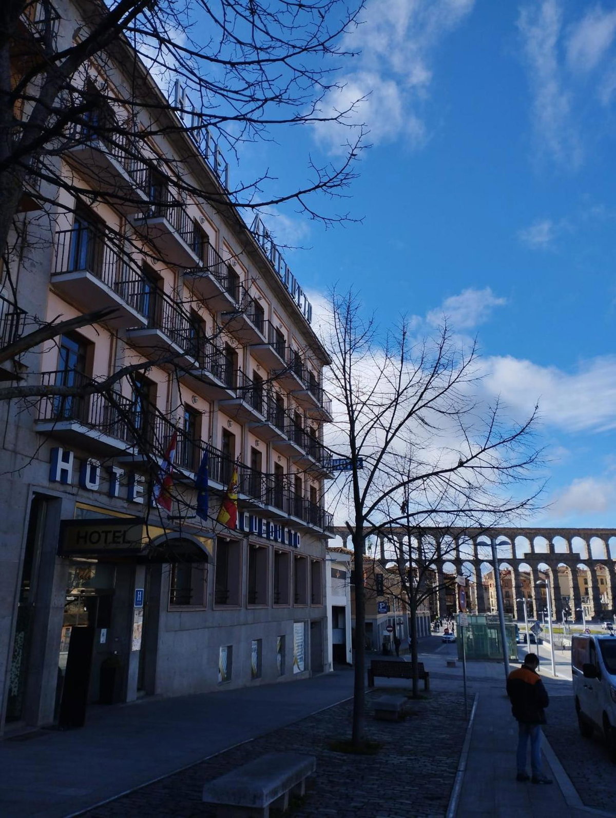 Отель · Hotel ELE Acueducto, Segovia