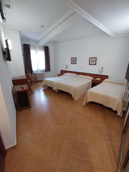 Hotel ELE Acueducto, Segovia, Испания
