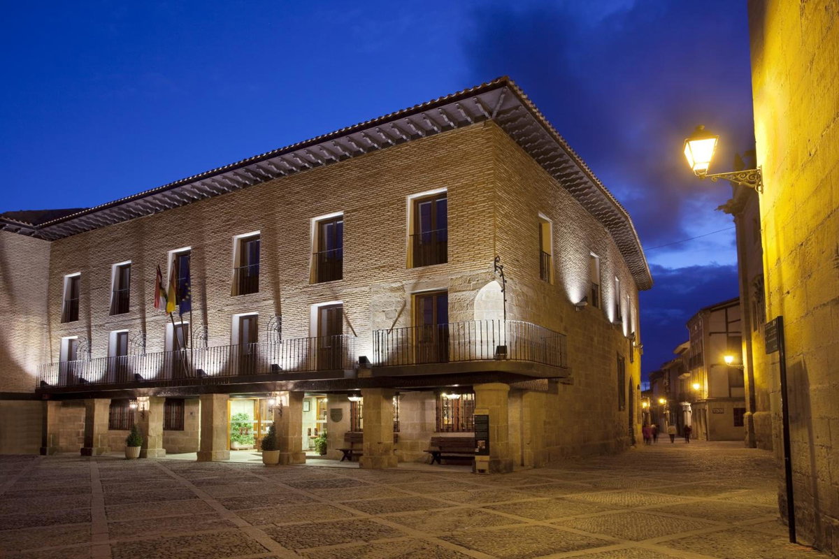 Hotel · Parador de Santo Domingo de la Calzada, Santo Domingo De La Calzada