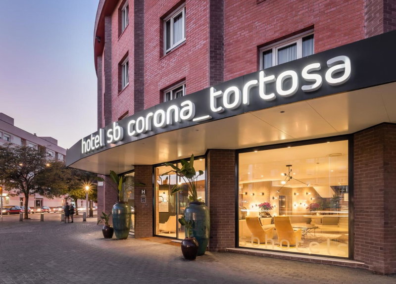 Apartaments SB Corona Tortosa, Tortosa, Spain