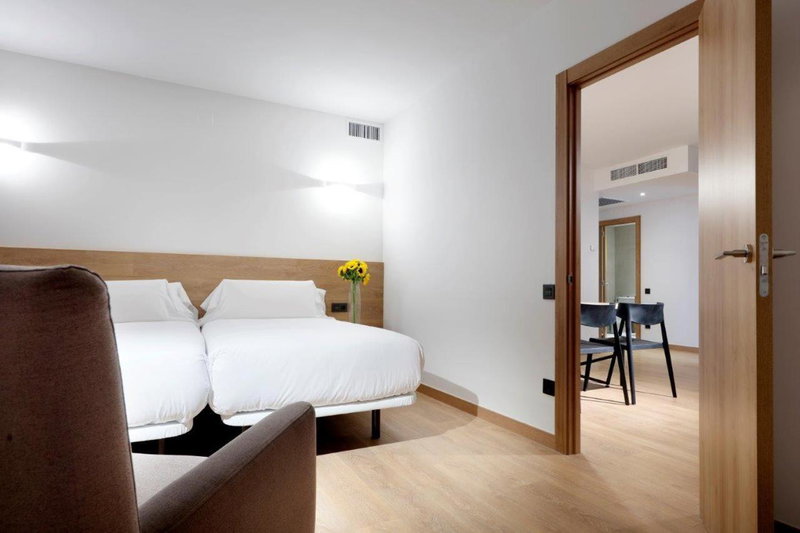 Apartaments SB Corona Tortosa, Tortosa, Spain