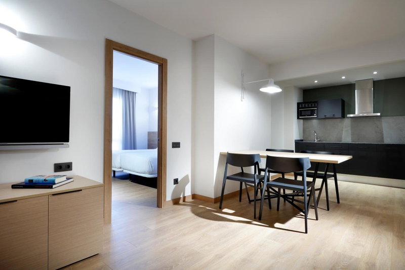 Apartaments SB Corona Tortosa, Tortosa, Spain