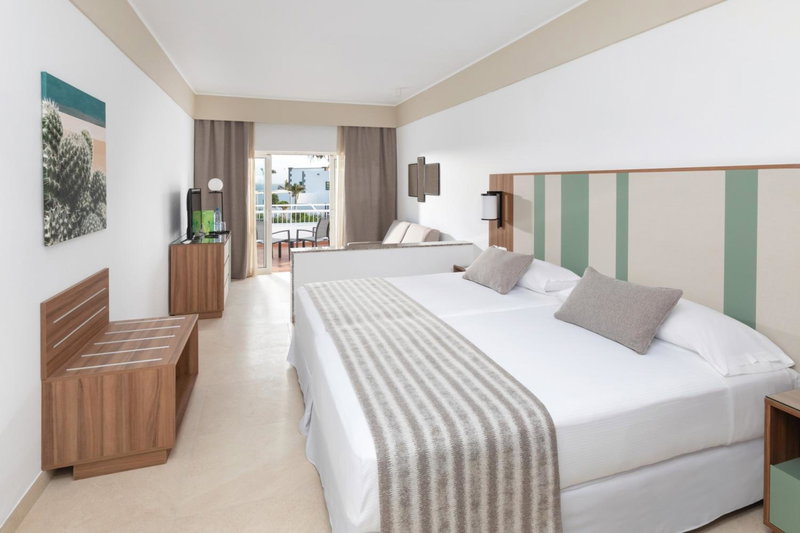 Hotel Riu Paraiso Lanzarote - All Inclusive, Puerto del Carmen, España