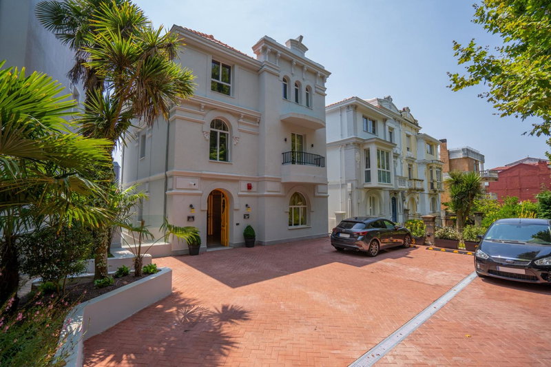 Sercotel El Balcón de la Bahía Suites, Santander, Espagne