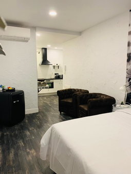 Bernabéu Business & Stay, Madrid, España