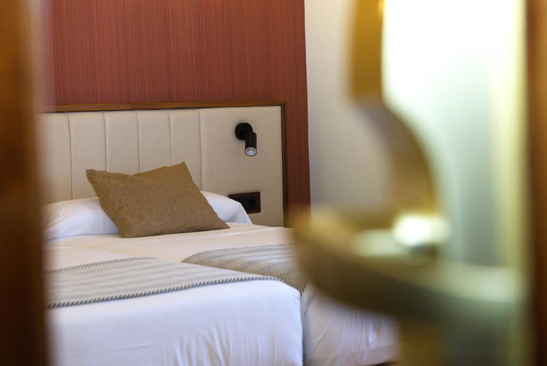 Hospedium Hotel Los Condes, Madrid, Spain