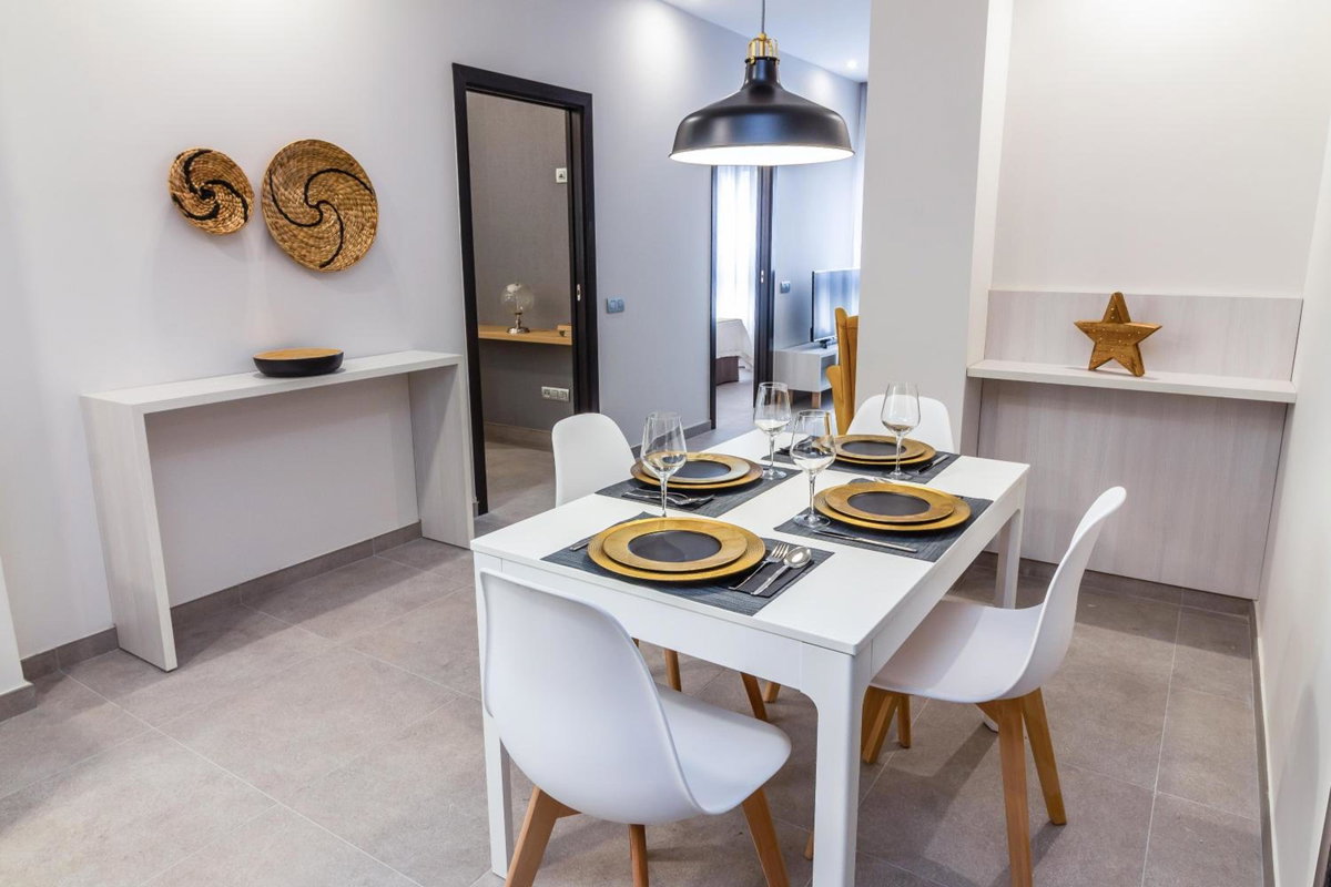 URBANSEA Holiday Homes, Spain